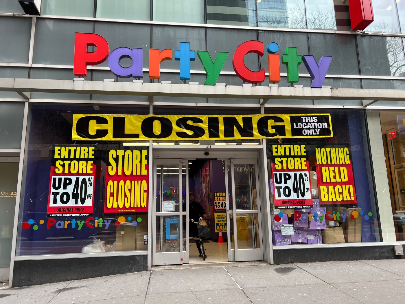 Party City immediately closing all stores after 38 years in business