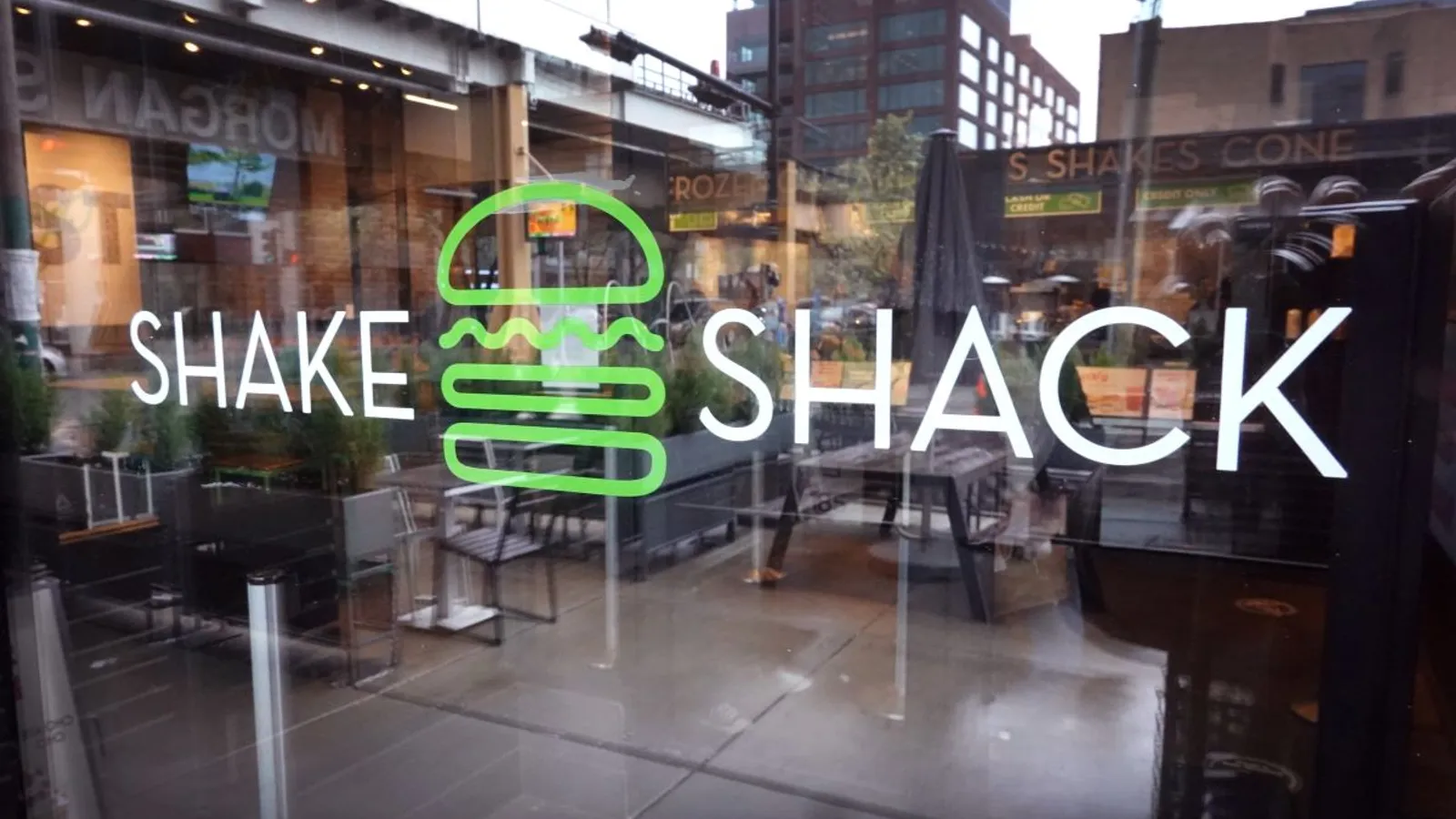 Shake Shack’s CFO talks 1,500-unit goal, drive-thru and restaurant optimization