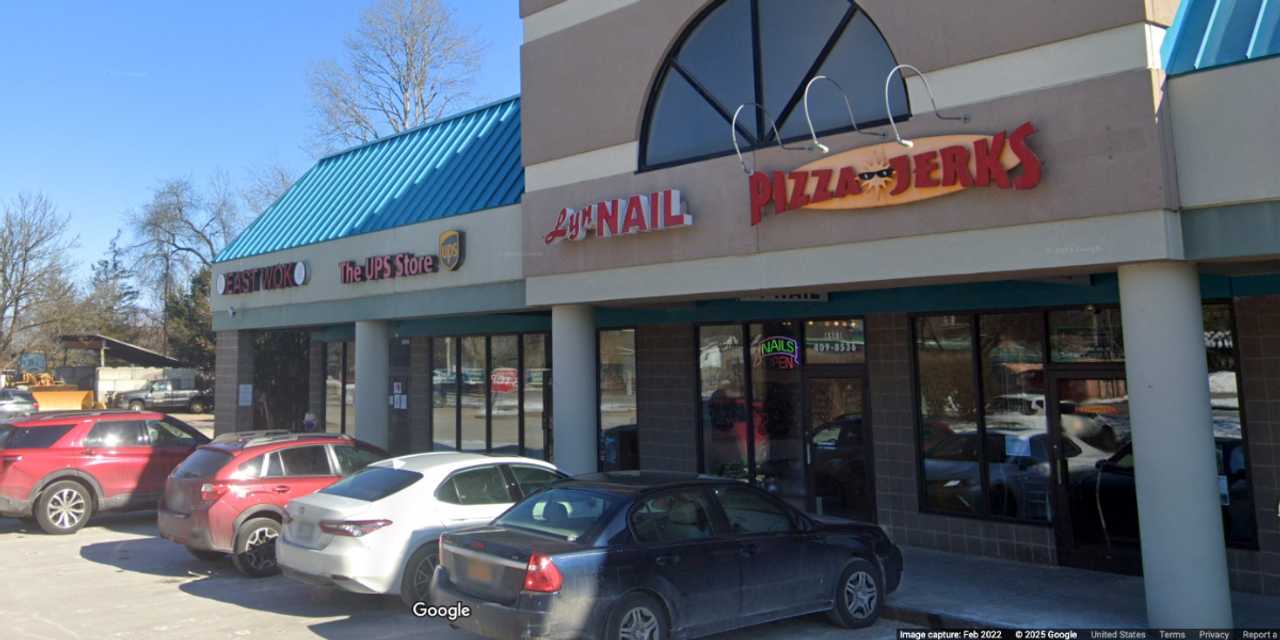 Angry Customer Punches, Bloodies Pizzeria Employee In Capital Region, Police Say